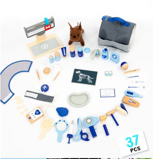 37 Piece Pet Vet Playset