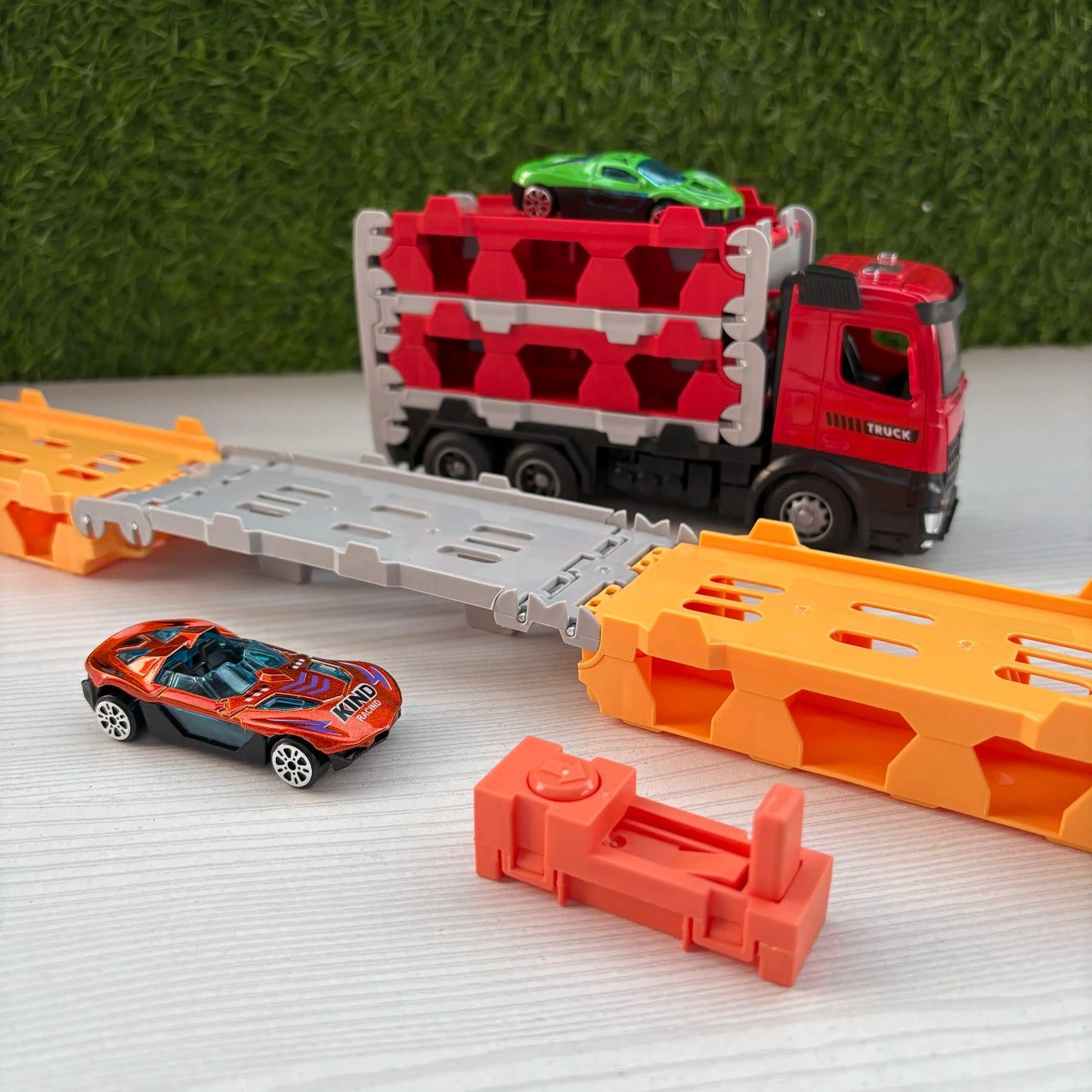 Mini foldable truck track